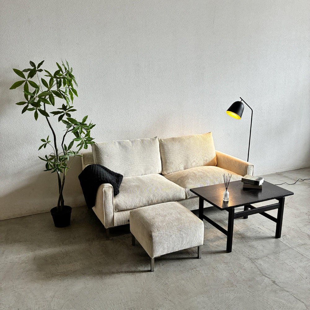 【登戸BASE店】 アイラーセン eilersen ストリームライン ソファ STREAMLINE SOFA 2-2.5 シーター W180cm フットスツール オットマン 2点セット イェンス・ユール・アイラーセン Jens Juul Eilersen Eランク生地 ホワイト系色 参考価格￥674,300- 買取させていただきました。