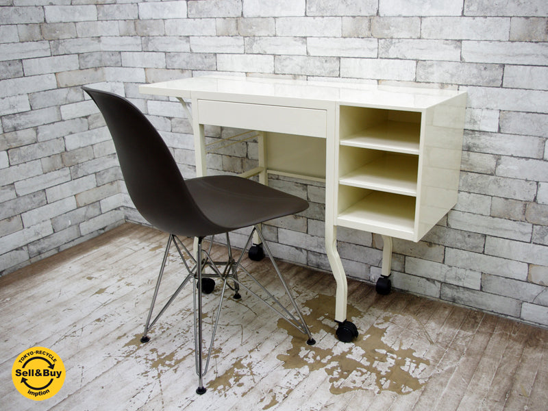 インダストリアルスタイル スチール製 タイプライターデスク Steel Typewriter Desk P.F.S取扱い 中古品 買い取りしました。