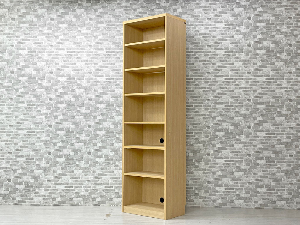カリモク karimoku 書棚 HU2405 7段 ブックシェルフ ピュアオーク色 ナチュラル オープンシェルフ スリムラック 本棚 コード穴 W60cm 定価￥110,000- 中古品 買い取りしました。