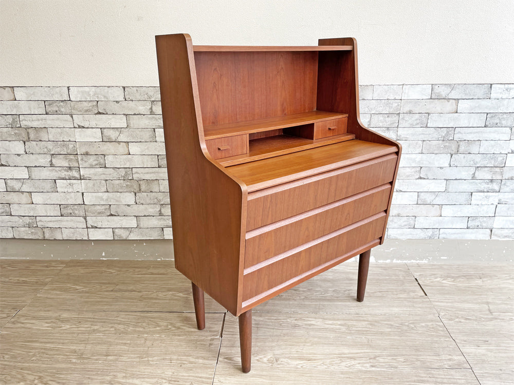 デンマークビンテージ Danish Vintage チーク材 ライティングビューロー デスク ドレッサー キャビネット 抽斗3杯 北欧家具 中古品 買い取りしました。