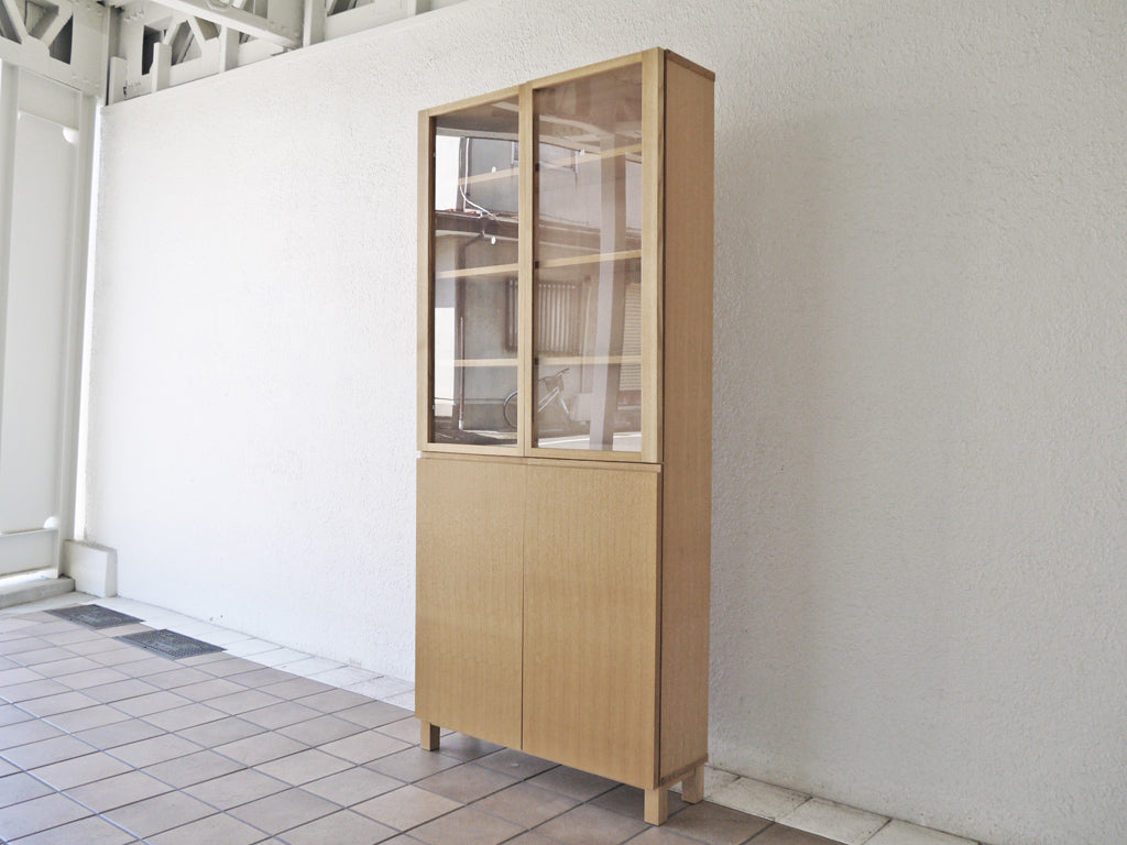 無印良品 MUJI 組み合わせて使える木製収納 タモ材 キャビネット カップボード ガラス扉 木製扉 ナチュラル 奥行23cm 中古品 買い取りしました。