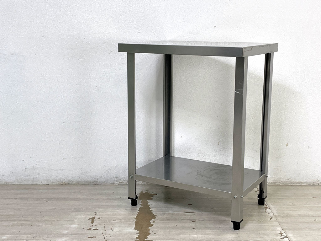インダストリアルデザイン Industrial Design ステンレス製 サイドテーブル ワークテーブル 作業台 W60cm 店舗什器 調理台 厨房 工業系 中古品 買い取りしました。