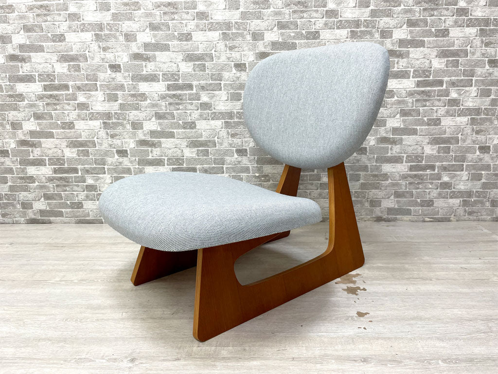 天童木工 Tendo ビンテージ チーク材 低座椅子 低座イス 長大作 坂倉準三建築研究所 ジャパニーズモダン 希少 名作 グッドデザイン賞受賞 グレー系 ファブリック張替済 中古品 買い取りしました。