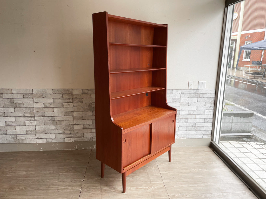 ボーンホルムス モーベルファブリック BORNHOLMS MOBELFABRIK チーク材 ブックシェルフ キャビネット 本棚 Johannes Sorth デンマークビンテージ 北欧 中古品 買い取りしました。