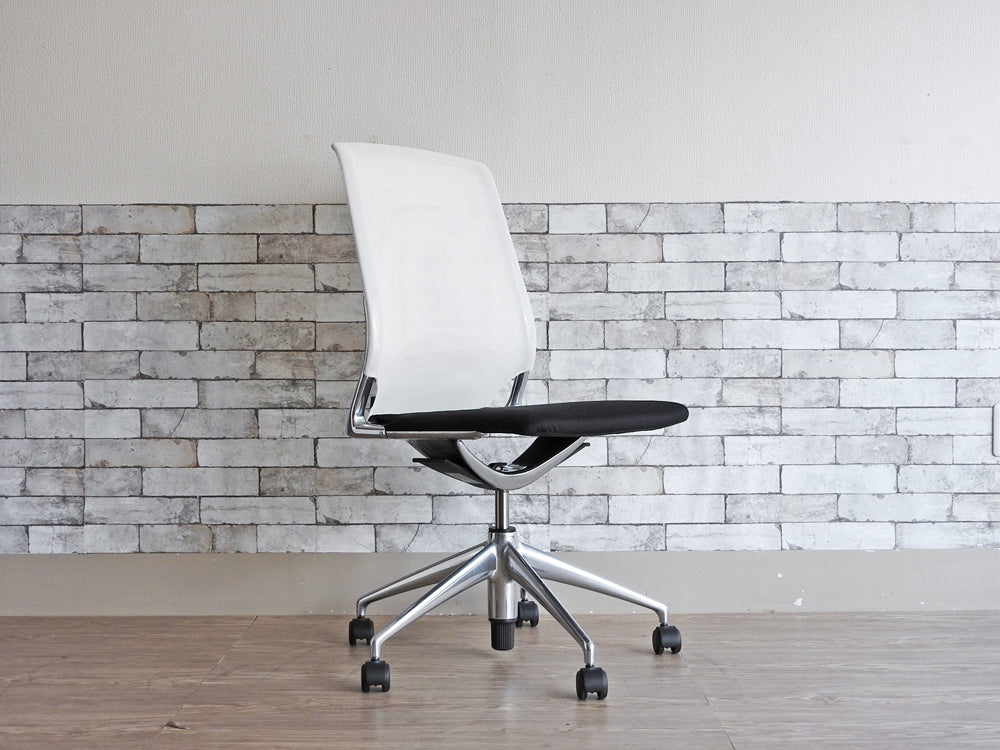 ヴィトラ vitra メダチェア Meda Chair オフィスチェア デスクチェア ワークチェア アームレス 昇降機能 リクライニングロック アルベルト・メダ  中古品  買い取りしました。