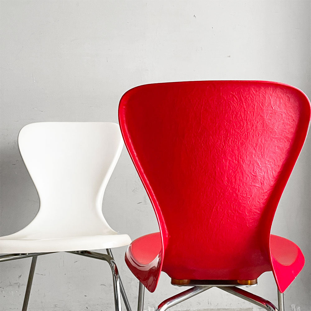 【自由が丘店】イデー IDEE ヨーンチェア YAWN CHAIR FRP レッド ホワイト ダイニングチェア 岡嶌要 スペースエイジ 廃番 買取させていただきました。