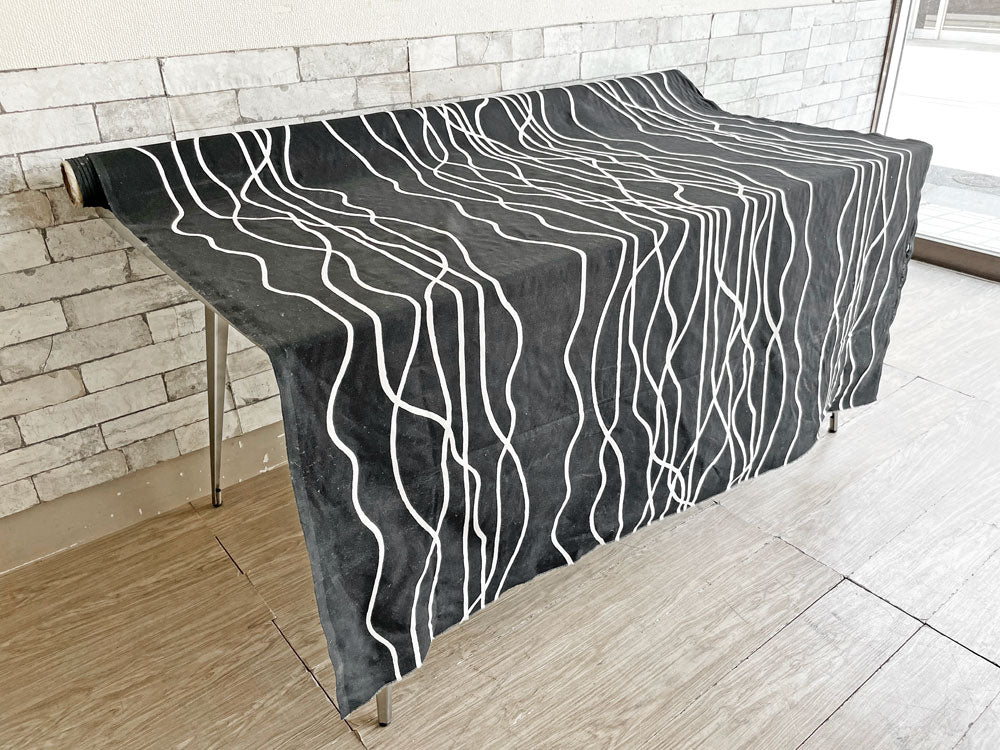 ボラス Boras ハイファイ HI-FI ファブリック 生地 テキスタイル 150×300cm ブラック スヴェン・フリステット Sven Fristedt スウェーデン 北欧 中古品 買い取りしました。