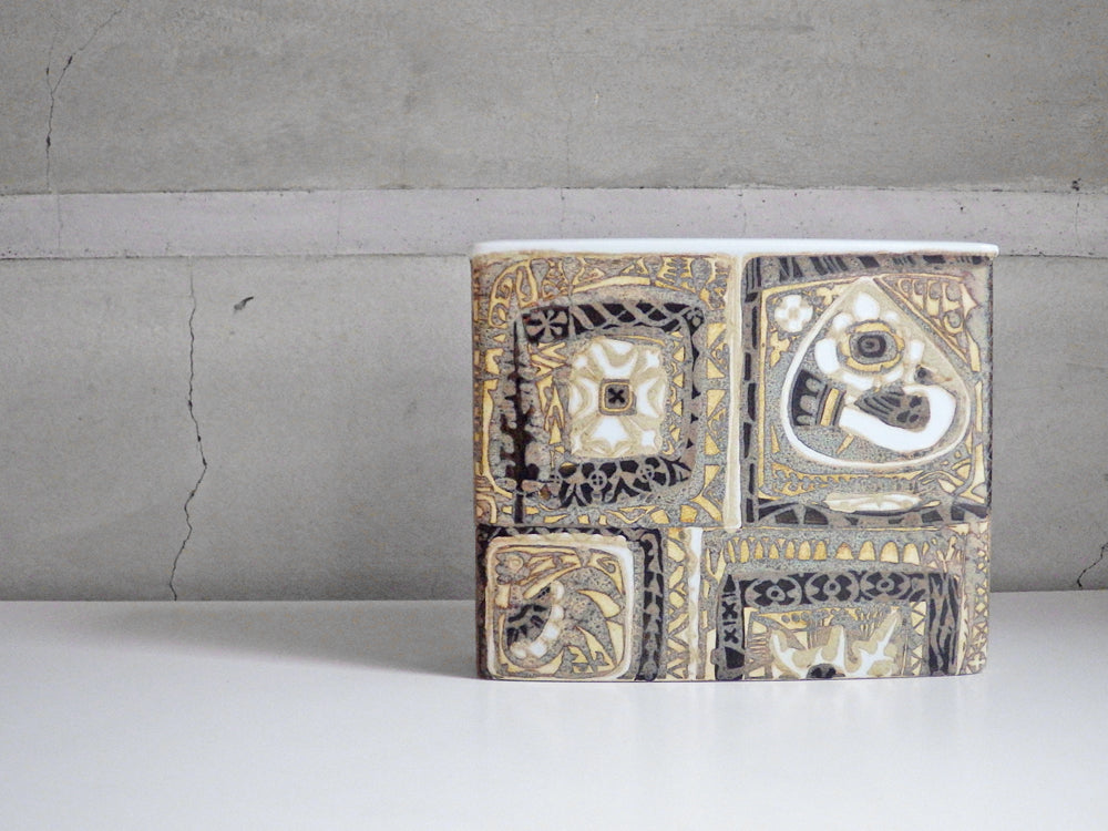 ロイヤルコペンハーゲン ROYAL COPENHAGEN バッカ BACA モザイク模様 フラワーベース ニルス・トーソン 希少 ビンテージ 中古品 買い取りしました。