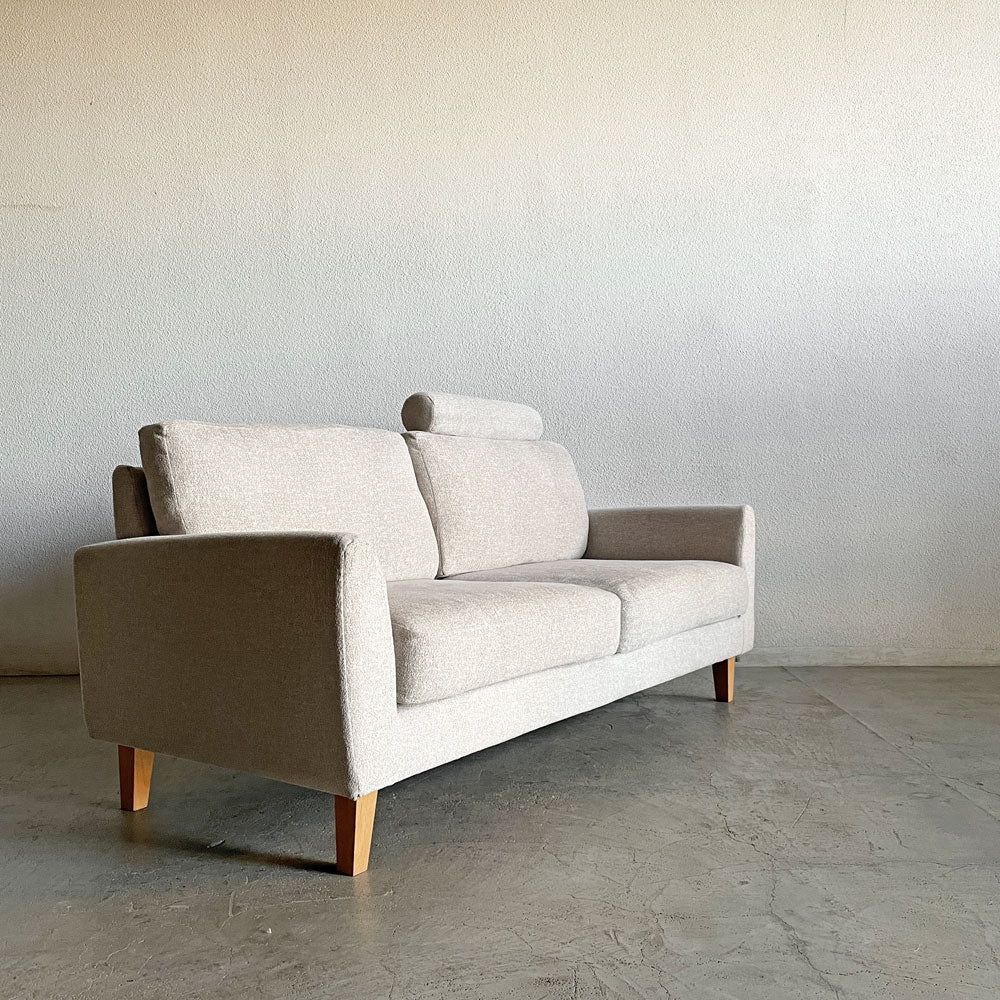 【登戸BASE店】モモナチュラル MOMO Natural フォノ PHONO 3人掛けソファ カバーリングファブリック オフホワイト系 アルダー材脚 W176cm ヘッドレスト付 定価￥157,000-以上 買取させていただきました。