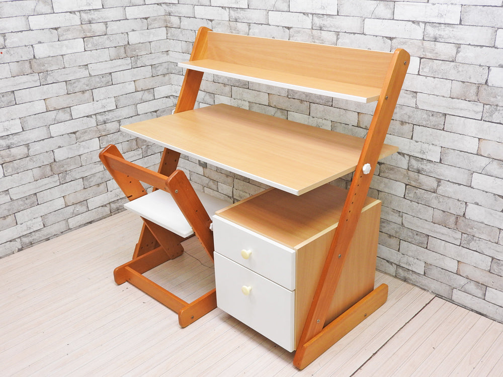 アクタス キッズ  ACTUS KIDS ビーンズ BEANS デスクセット 勉強机 デスクチェア 2点セット  中古品 買い取りしました。