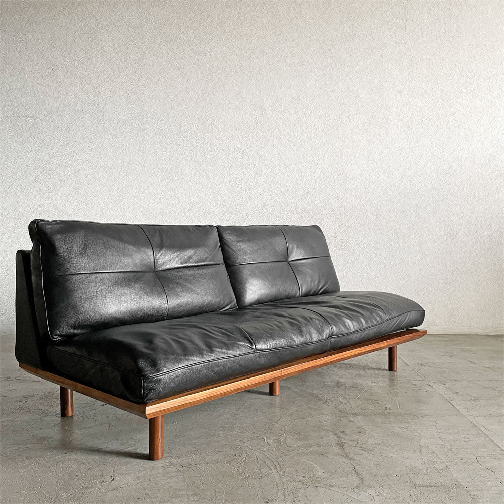 【登戸BASE店】アクタス ACTUS ファイブバイファイブ five by five フラッド FLAD 2.5シーターソファ W180cm 本革 ブラックレザー ウォールナット材 松岡智之 定価￥272,800- 買取させていただきました。