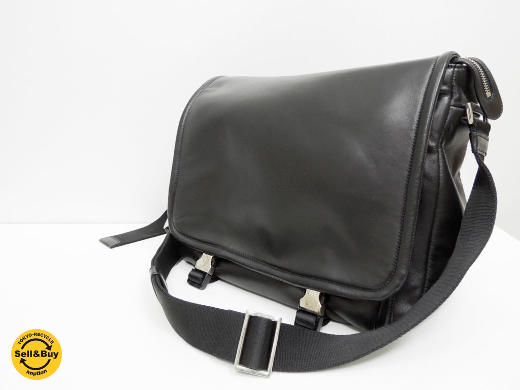 プラダ PRADA ラムレザー ショルダーバッグ メッセンジャーバッグ ブラック 正規品 中古品 買い取りしました。