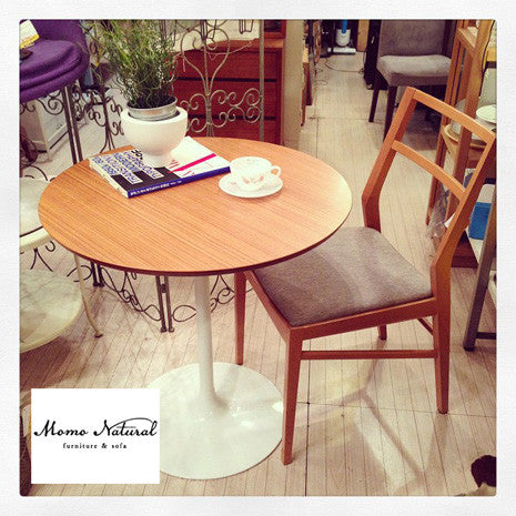 北欧・ナチュラル・ミッドセンチュリーなど。どんなインテリアスタイルにも最適な万能テーブル★Momo Natural (モモナチュラル)　ラウンド カフェテーブル☆ 【出張買取＆販売＆レンタル】