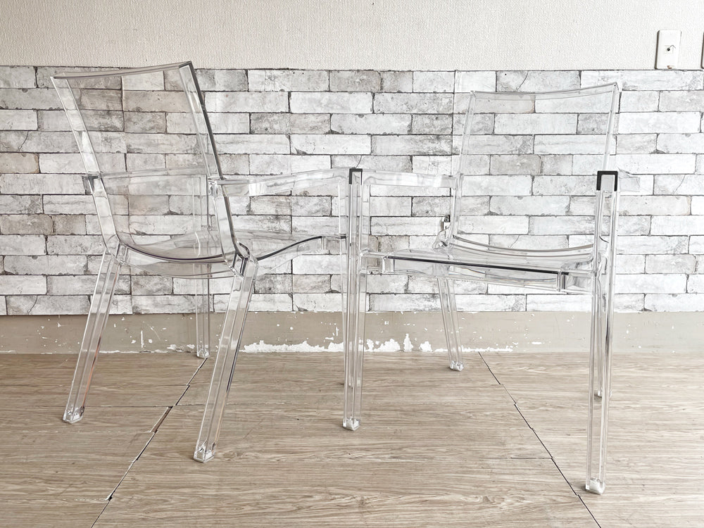 ドリアデ driade ドーヴィル de ville アームチェア ダイニングチェア スタッキング ポリカーボネート製 クリア クリストフ・ピエ 2脚 中古品 買い取りしました。