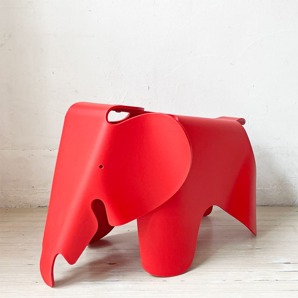 【下北沢店】ヴィトラ Vitra イームズ エレファント Eames Elephant チェア スツール レッド ポリプロピレン 店舗什器 廃盤 買取させていただきました。