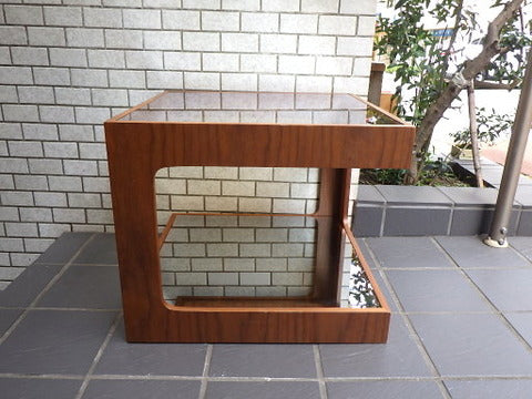 モーダ エン カーサ moda en casa ダイス50 daice50 ～ ハーフミラーと木材の調和の取れたお洒落モダン【買取と販売とレンタルのお店】