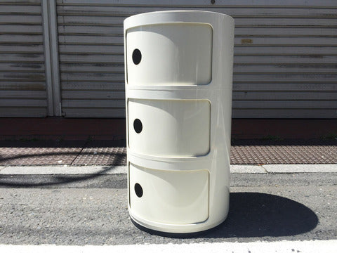 カルテル Kartell コンポニビリ 3段 ホワイト アンナ・カステリ・フェリエーリ デザイン ～ 手軽にお部屋をオシャレに！カルテルの人気プロダクト。 【買取と販売とレンタルのお店】