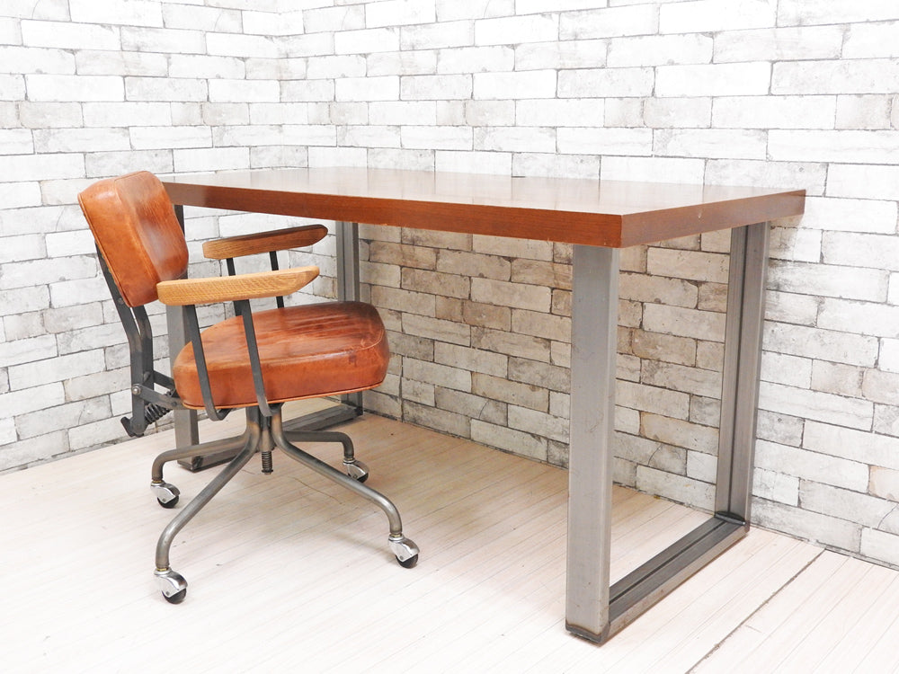 インダストリアルスタイル Industrial Style デスク ワーキングテーブル ウォールナット天板 × 鉄脚 W140cm 中古品 買い取りしました。