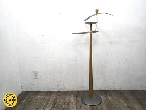 カッシーナイクスシー OTHELLO オテッロ ハンガースタンド Design：フランチェスコゴッビ ～ 着衣までも美しく魅せる【買取＆販売＆レンタル】