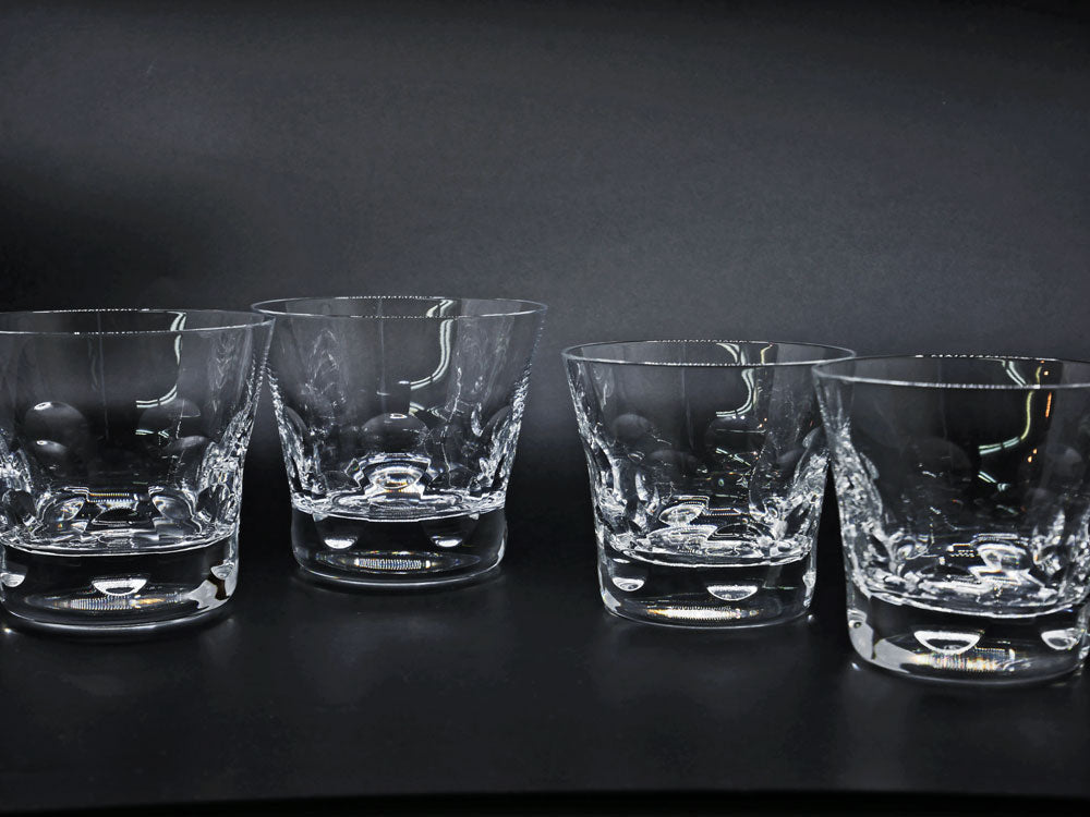 バカラ Baccarat ベルーガ Beluga ロックグラス ペア Φ9.5cm ＆ Φ10.5cm クリスタル フランス 箱付き 中古品 買い取りしました。