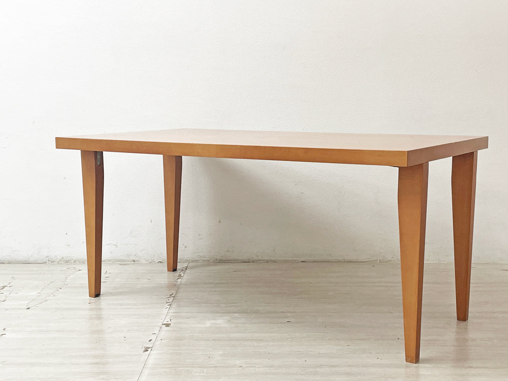 アンドリューワールド Andreu World SA ビーチ材 ダイニングテーブル W160cm スペイン モダンデザイン 中古品 買い取りしました。