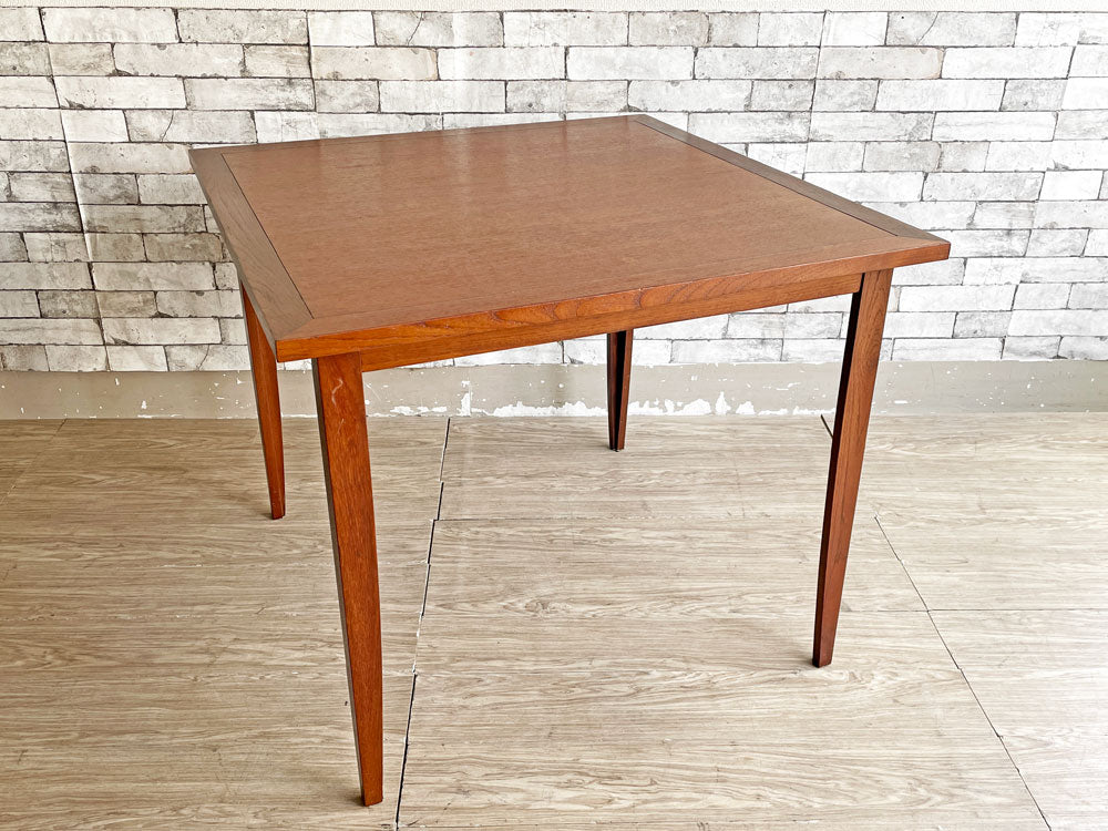 アジアンスタイル Asian Style ダイニングテーブル スクエア 無垢材 W91cm アジアンモダン 中古品 買い取りしました。