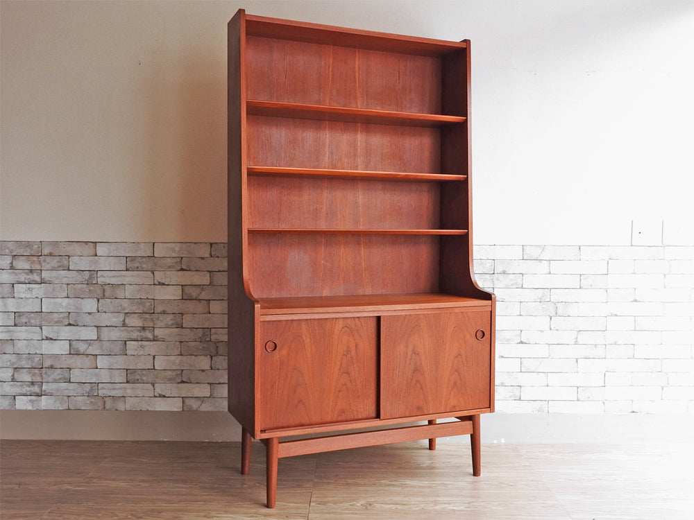 ボーンホルムス モーベルファブリック BORNHOLMS MOBELFABRIK チーク材 ブックシェルフ キャビネット 本棚 Johannes Sorth デンマークビンテージ 北欧家具 中古品  買い取りしました。