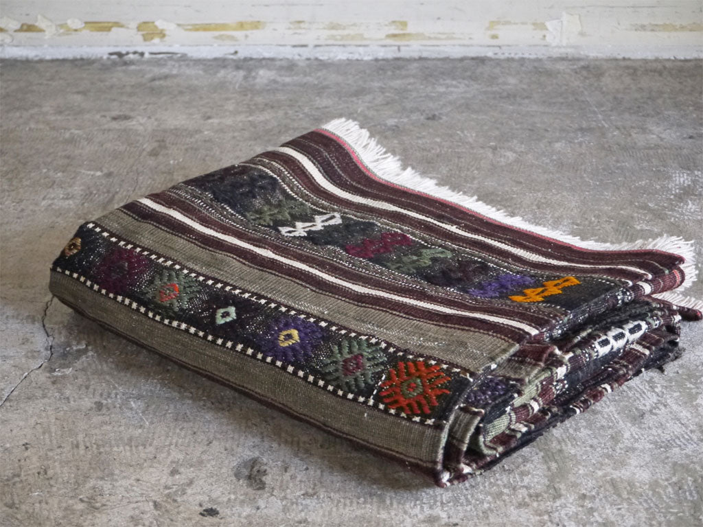 ビンテージ Vintage オールドキリム バルケスィル カリヨラ ジジム織 ラグ 215cm×133cm 手織り絨毯 中古品 買い取りしました。