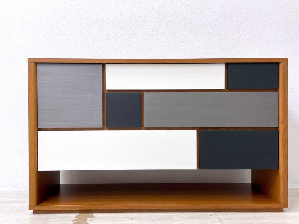 イデー IDEE コントゥール ドロワー CONTOUR DRAWER チェスト オーク材 アントンブラウン 抽斗7杯 W120cm 参考価格￥220,000- 美品 中古品 買い取りしました。