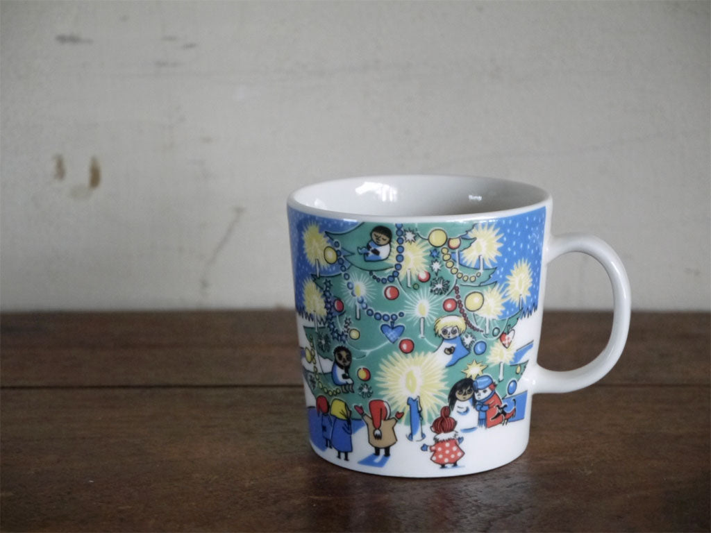 アラビア ARABIA フィンランド ムーミン マグ カップ クリスマス 2004-2005 トーベ・ヤンソン 北欧食器 中古品 買い取りしました。