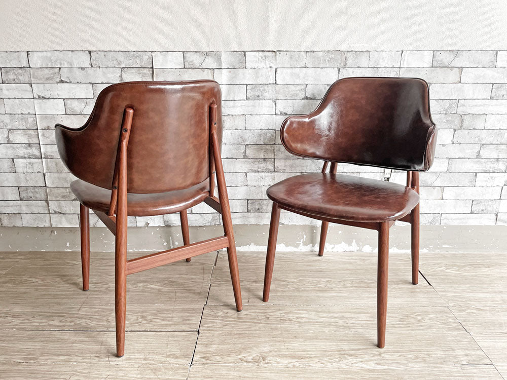 北欧スタイル Scandinavian Style ダイニングチェア 2脚セット ハーフアーム PVCレザー × スチール ブラウン 中古品 買い取りしました。