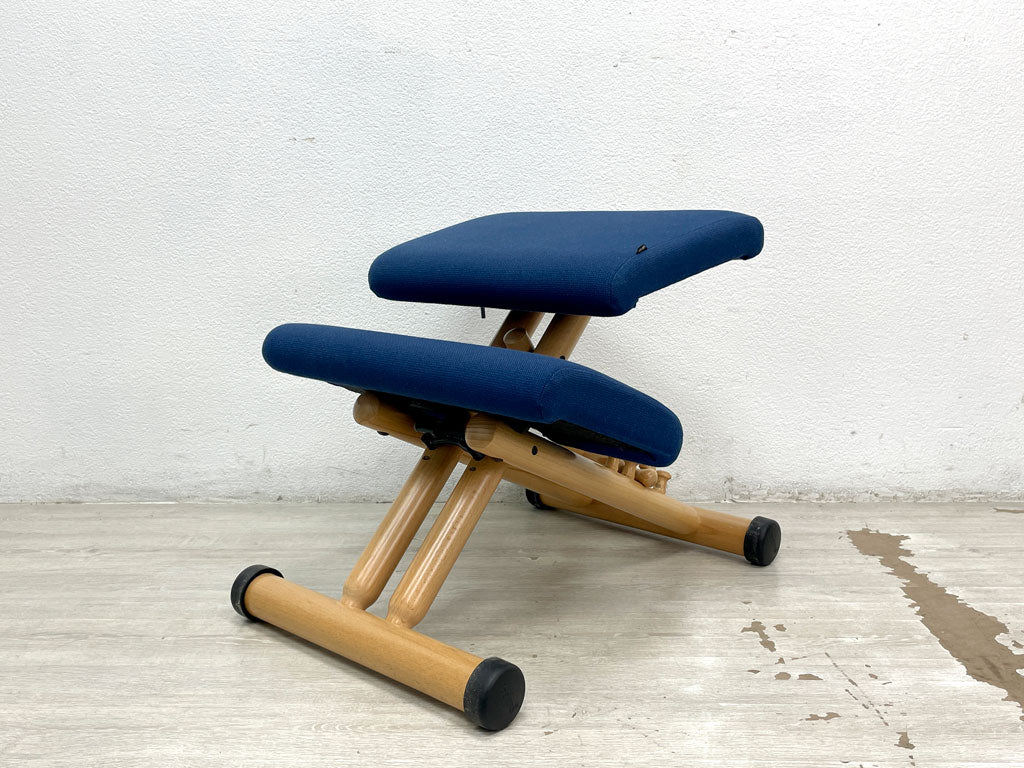 ヴァリエール VARIER ストッケ STOKKE マルチバランス MALTI balans バランスチェア 学習椅子 ネイビー 北欧 ノルウェー 中古品 買い取りしました。