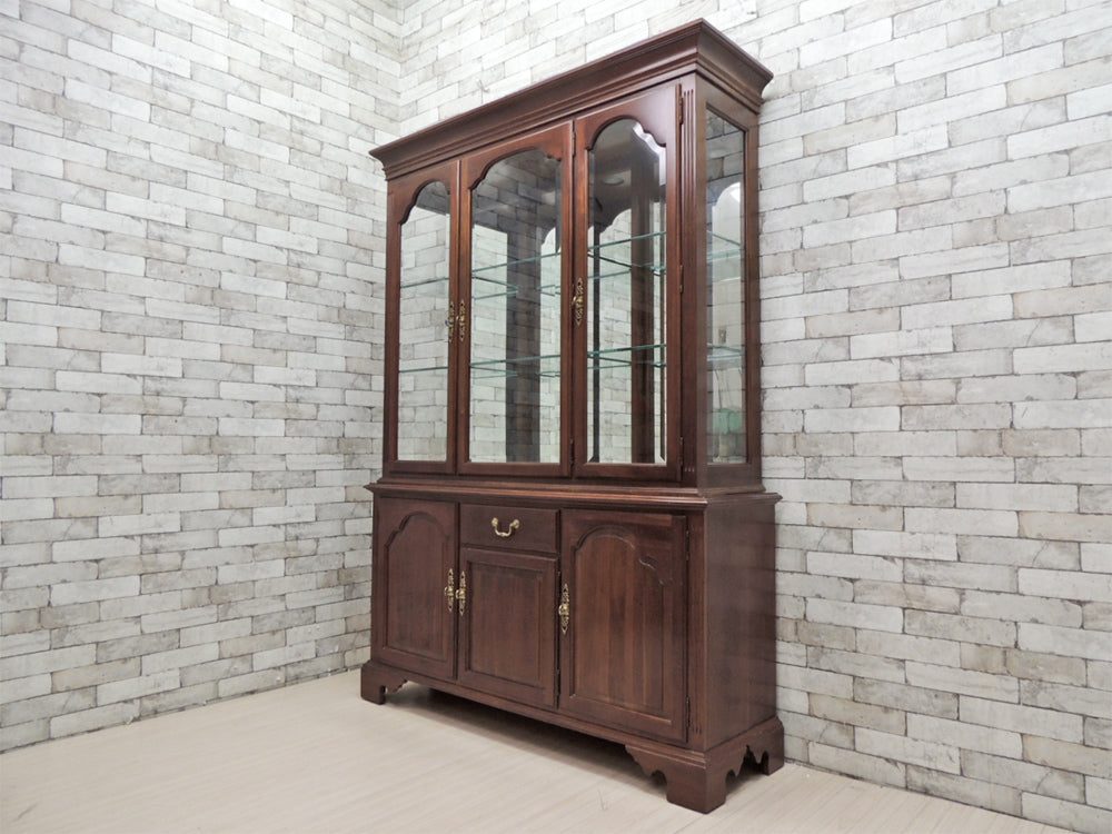 イーセンアーレン Ethan Allen 照明付き 食器棚 カップボード 飾り棚 クラシカル  中古品 買い取りしました。