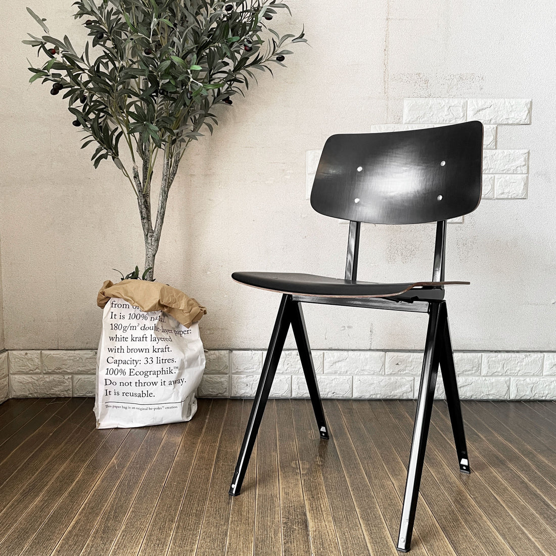 ガルファニタス Galvanitas MODEL S.16 コンパスレッグチェア ミッドセンチュリー オランダ ～アウトラインを眺める～