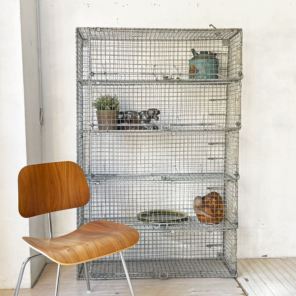 【下北沢店】USビンテージ US vintage ワイヤーメッシュキャビネット ロッカー ディスプレイ棚 5連 インダストリアル 店舗什器 買取させていただきました。