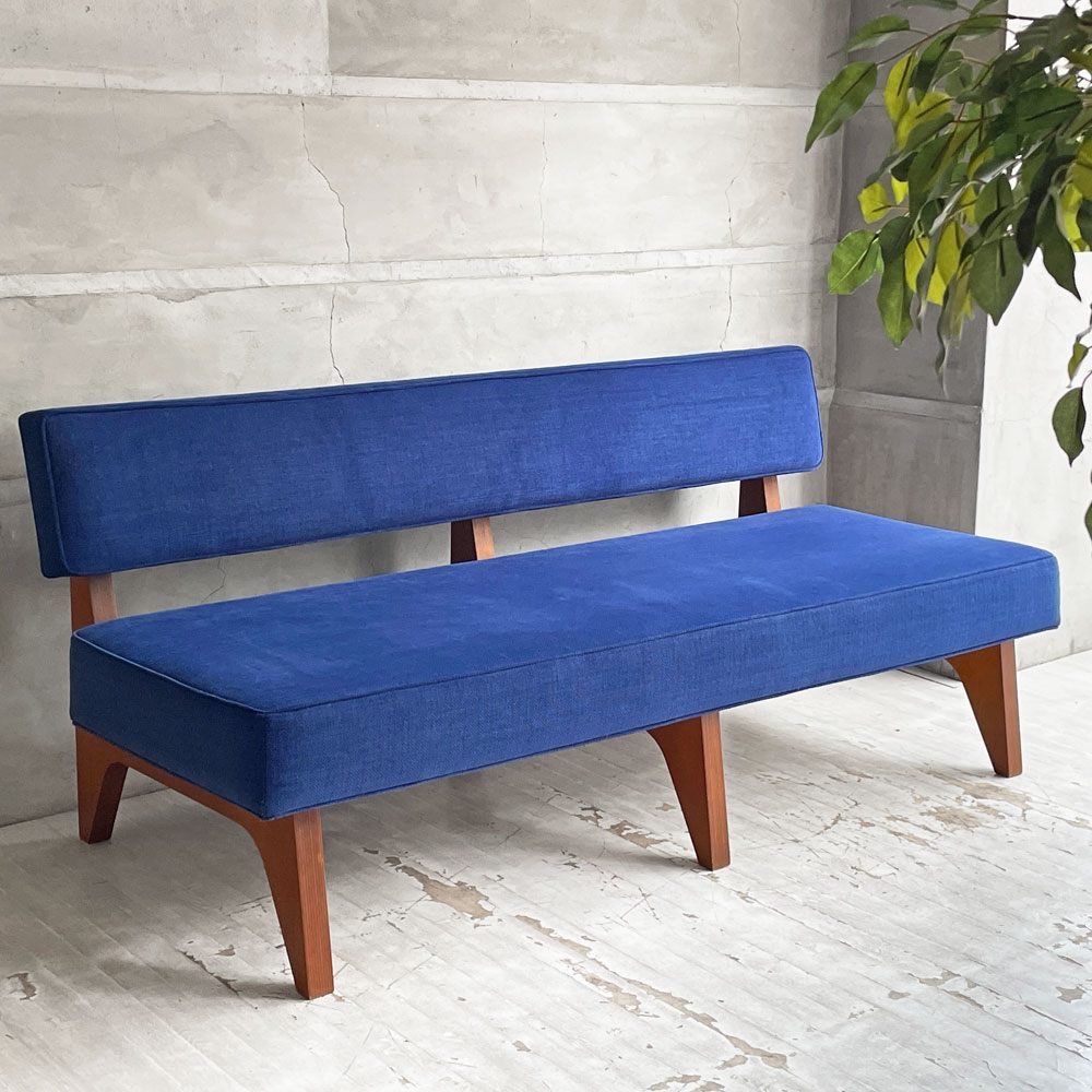 【学芸大学店】イデー IDEE ソリッドベンチ SOLID BENCH ソファ 2人掛けソファ 長椅子 W150cm ネイビーカラー アッシュ材フレーム アントンブラウン 買取させていただきました。