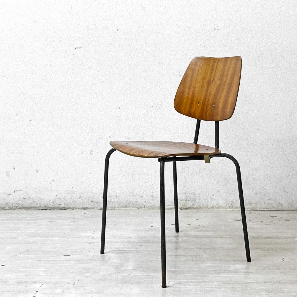 【祖師ヶ谷大蔵店】デンマークビンテージ Danish Vintage スクールチェア ダイニングチェア チーク材 プライウッド スチールレッグ 北欧家具 買取させていただきました。