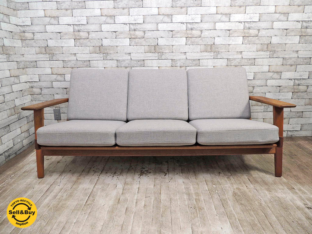 GETAMA ゲタマ GE290 オーク材 ビンテージ 3シーターソファ ハンス.J.ウェグナー 中古品 買い取りしました。祖師ヶ谷大蔵店 出張買取もお任せ下さい。