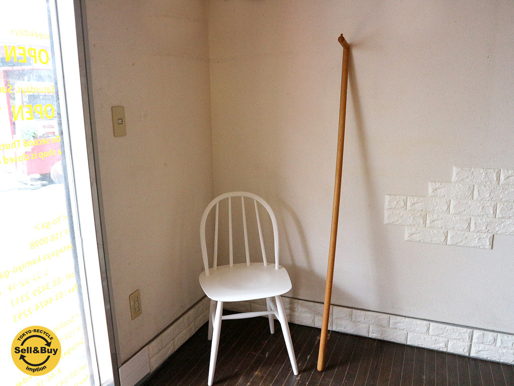 グラフ graf トロープ TROPE T-5 コートハンガー ハンガーラック 楢無垢材 オーク無垢材 現行 定価17,600円　中古品  買い取りしました。