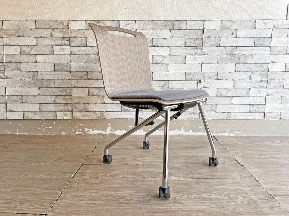 オカムラ okamura サリトロ salitro L型ネスティングチェア デスクチェア 931ZMA FKY2 2021年製 グッドデザイン賞 定価 54,700- 2脚 中古品 買い取りしました。