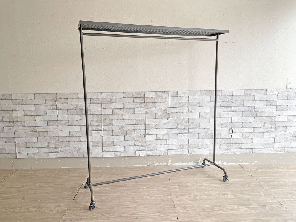 ダブルスタンダード W Standard ハンガーラック アイアン キャスター付き ビンテージ加工 インダストリアル 中古品 買い取りしました。