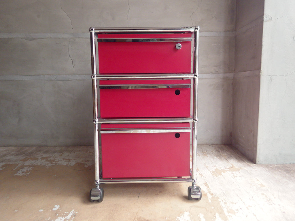 ユーエスエムハラー USM Haller モジュラーファニチャー Modular Furniture ハラーシステム ロールボーイ ワゴン デスクキャビネット 3段 ルビーレッド 鍵付 中古品 買い取りしました。