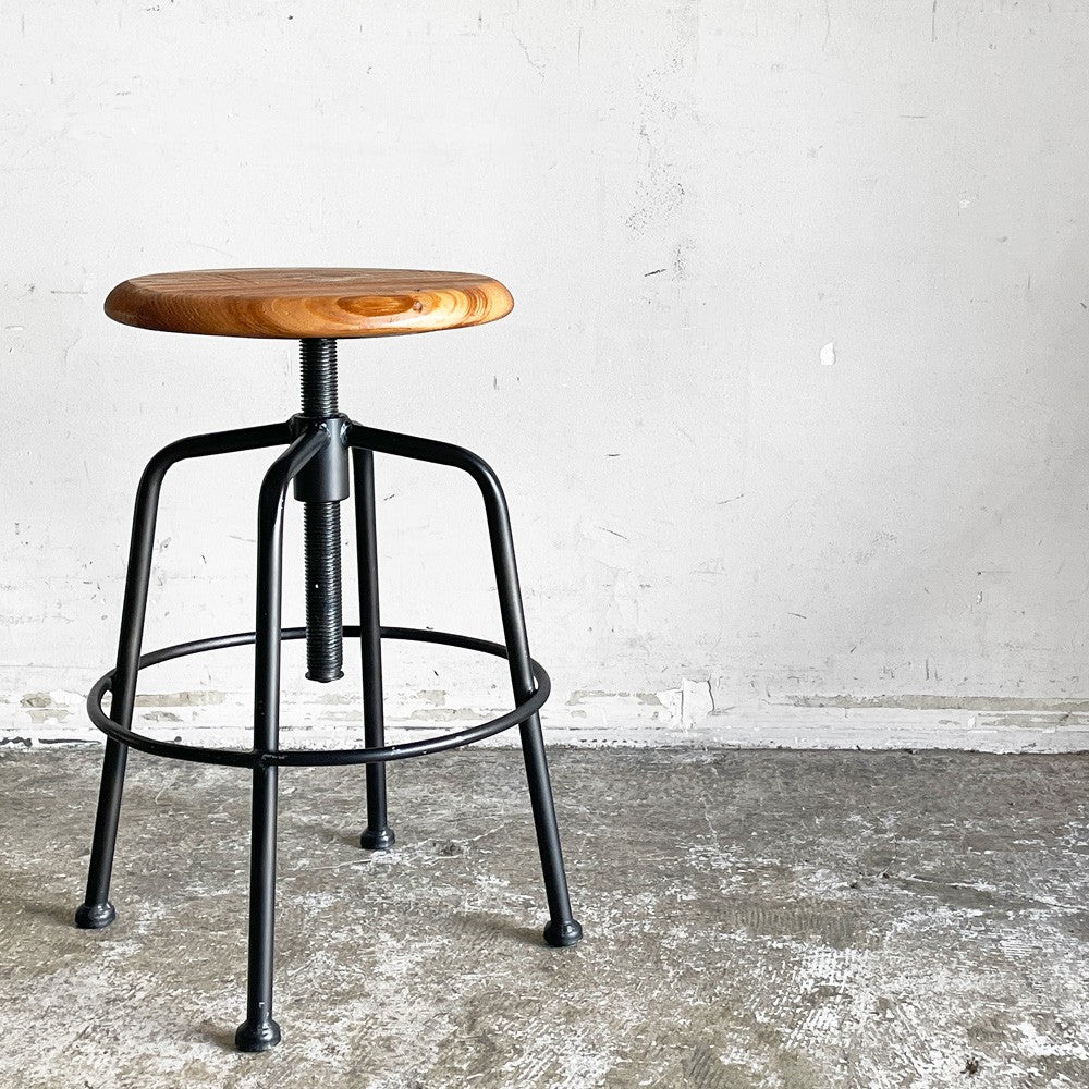 【自由が丘店】クラッシュゲート CRASHGATE ノットアンティークス Knot Antiques コンベックス CONVEXⅢ STOOL スツール Sサイズ パイン古材 関家具 買取させていただきました。