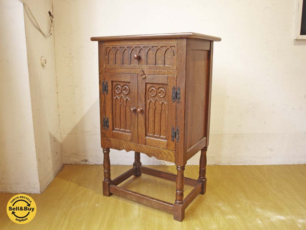 オールドチャーム OldCharm ukデザイン クラシック レトロモダン 電話台 キャビネット 葉山ガーデン取扱 中古品 買い取りしました。