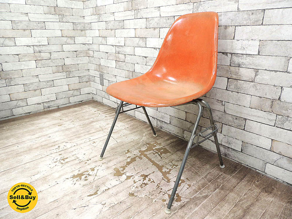 ハーマンミラー Herman Miller サイドシェルチェア スタッキングベース   デザイナー イームズ  中古品 買い取りしました。祖師ヶ谷大蔵店 出張買取もお任せ下さい。