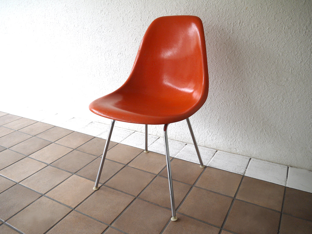 ハーマンミラー HermanMiller C&R. イームズ Eames サイドシェルチェア 60-70's ビンテージ 前期 2nd レア メダリオン付き デカ角ロゴ 4レッグ Hベース ＝ DSX ビンテージフルオリジナル DSH アイコンカラー US ミッドセンチュリー 名作チェア 新着商品 買い取りしました！