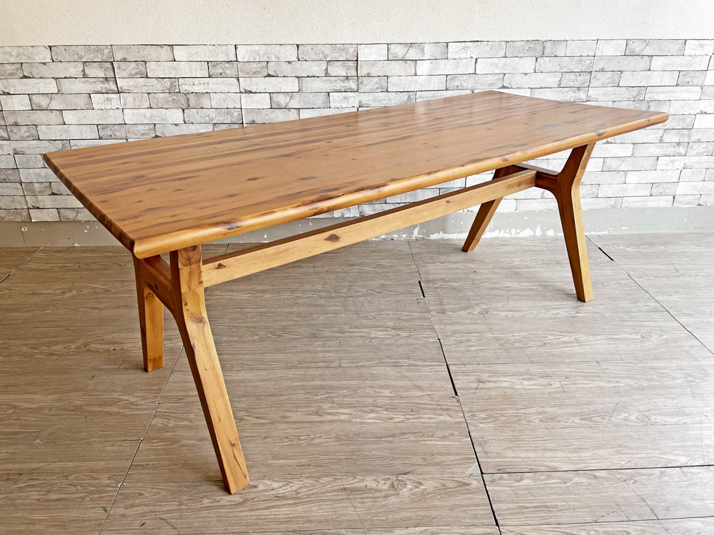 ダブルティー WTW アペルト APERTO ダイニングテーブル アカシア材 天然木 W185cm 廃番 参考定価￥159,840- 現状品 中古品 買い取りしました。