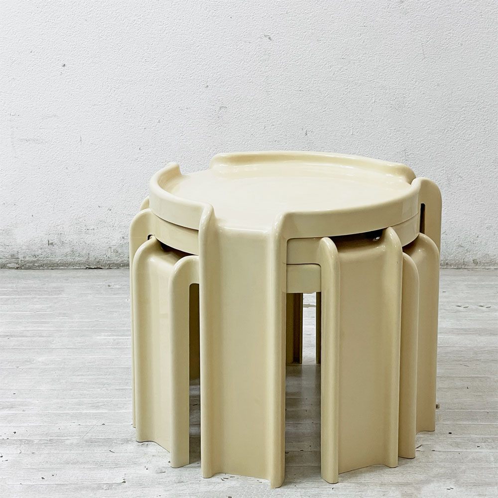 【祖師ヶ谷大蔵店】カルテル Kartell ネストテーブル ジオット・ストッピーノ 3点セット ホワイト ビンテージ 買取させていただきました。