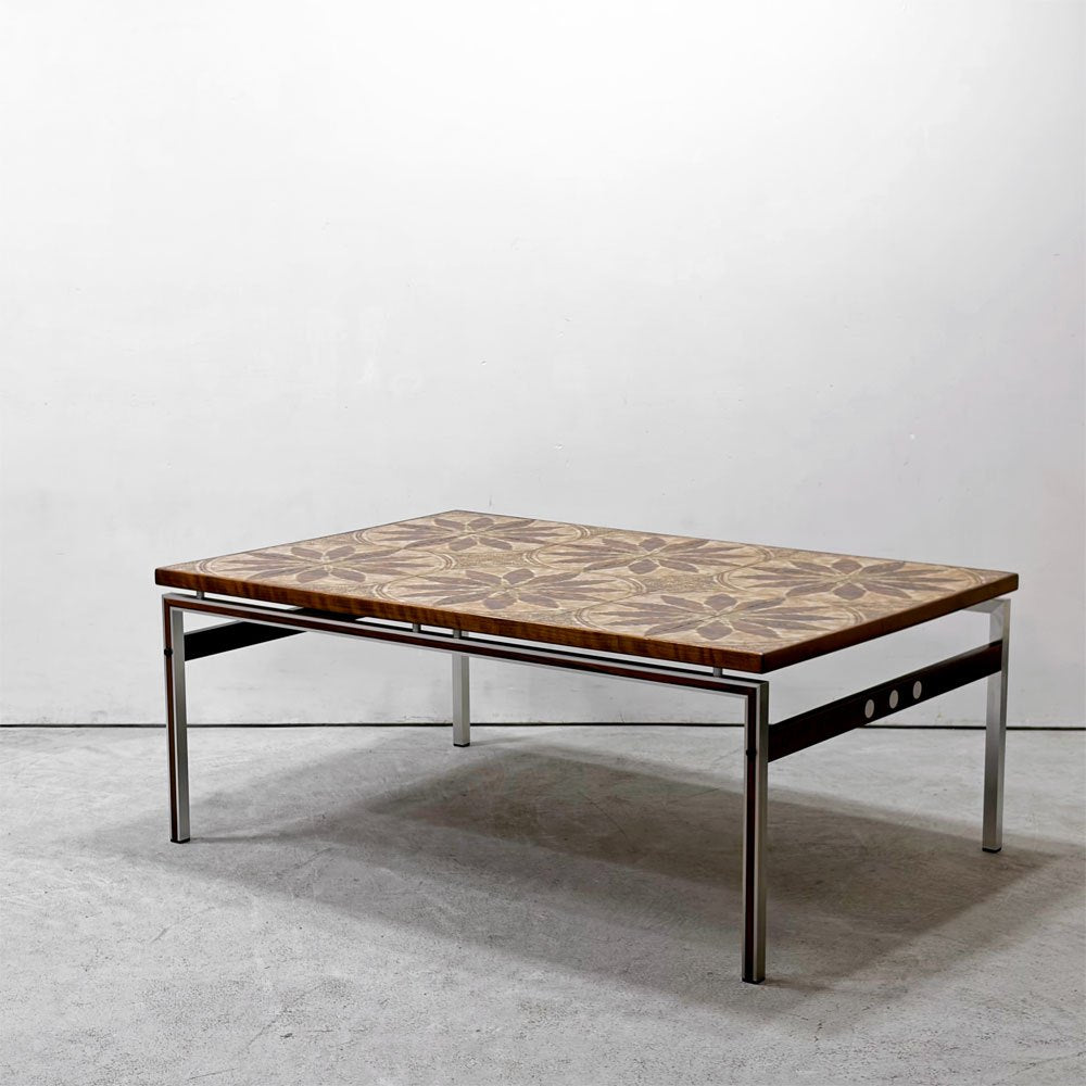【祖師ヶ谷大蔵店】北欧ビンテージ Scandinavian vintage タイルトップ コーヒーテーブル ローテーブル W123cm チーク材 ローズウッド スチールレッグ 北欧家具 Blackboard購入品 買取させていただきました。