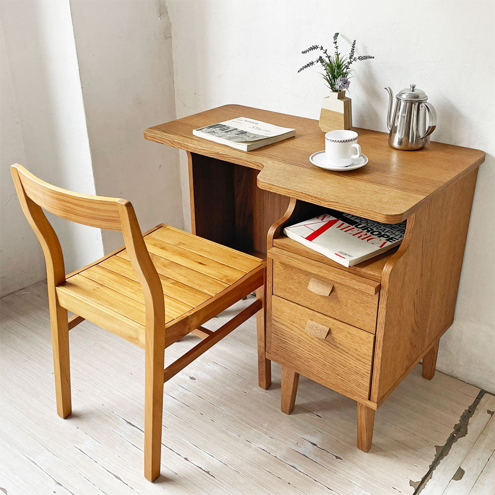 【下北沢店】ウニコ unico クルト KURT デスク オーク材 片袖 抽斗2杯 オープン棚 スライド棚 W87cm 北欧スタイル  買取させていただきました。